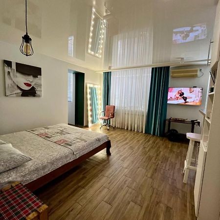 Studio Apartment Center Кременчук Екстериор снимка