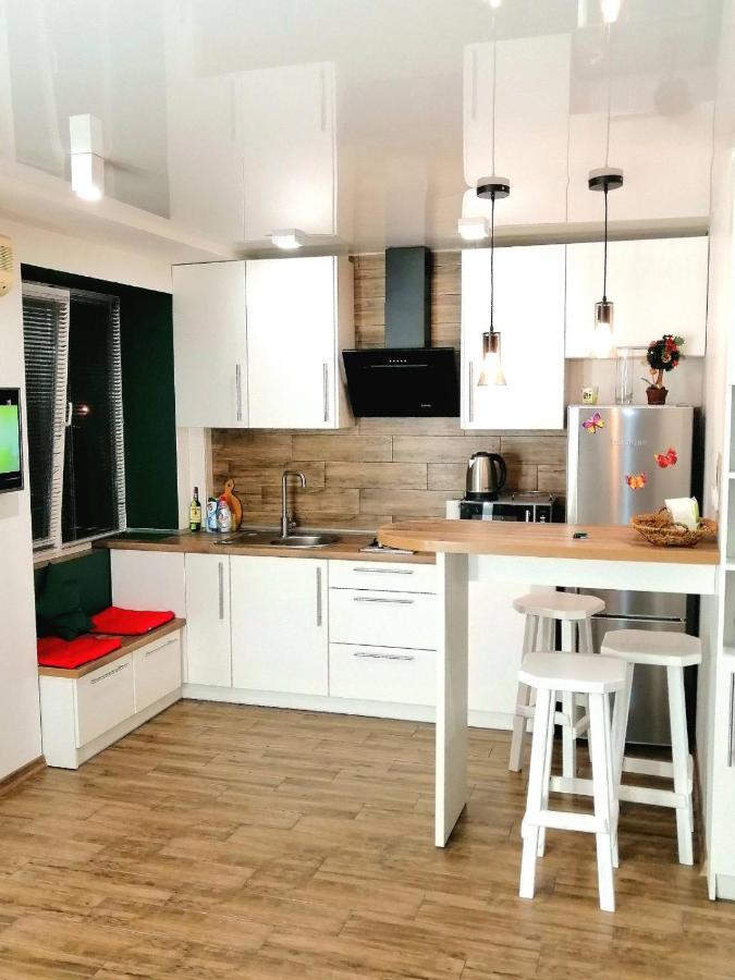 Studio Apartment Center Кременчук Екстериор снимка